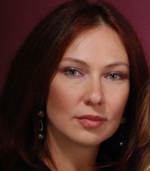 Елена Романова